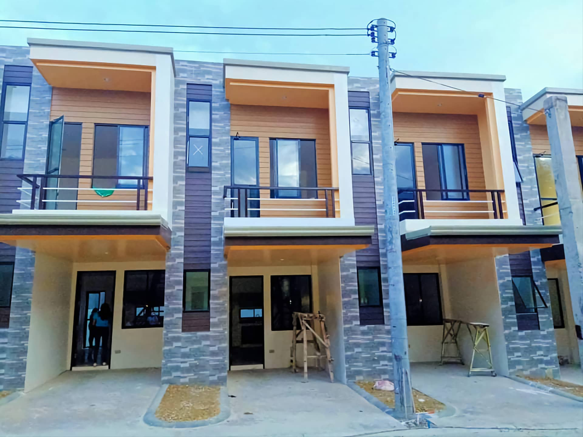 BELIZE NORTH TOWNHOUSE AT NANGKA, CONSOLACION