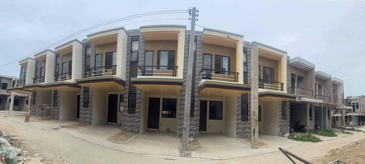 BELIZE NORTH TOWNHOUSE AT NANGKA, CONSOLACION