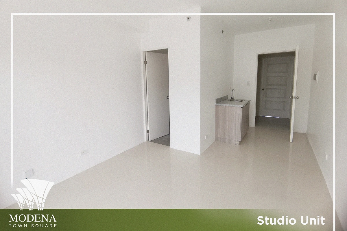 STUDIO UNIT WALK UP CONDO MODENA TOWN SQUARE MINGLANILLA