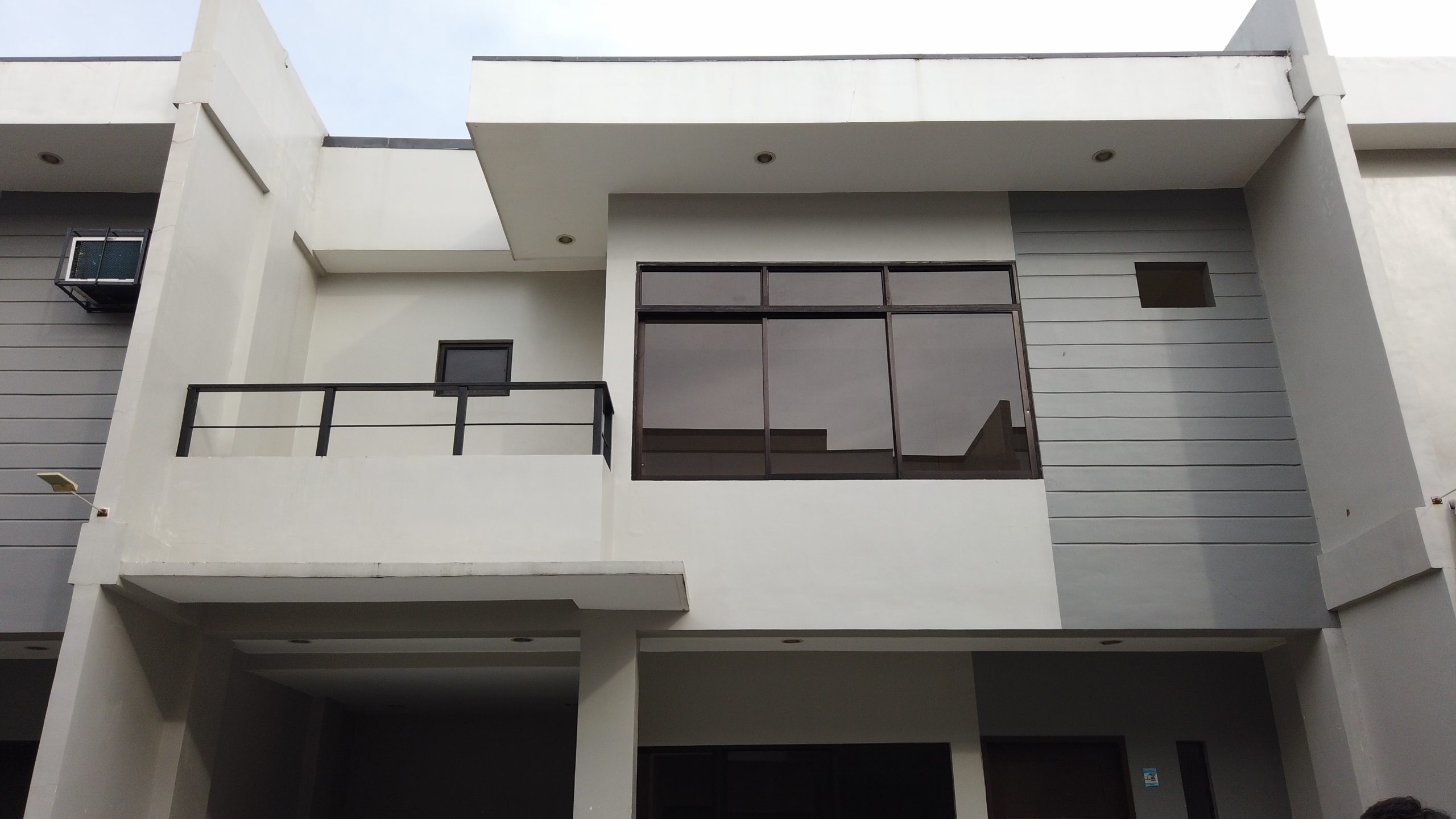 Townhouse In Labangon for Sale